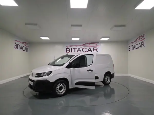 Peugeot Partner 1.5 BLUEHDI 100CV LONGA CAMARA TRASEIRA 29