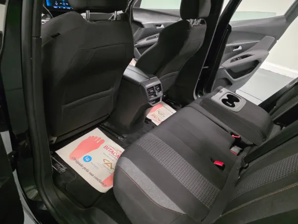 Peugeot 3008 1.5 BlueHDi Active Pack 53