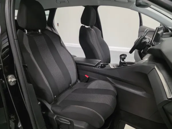 Peugeot 3008 1.5 BlueHDi Active Pack 64