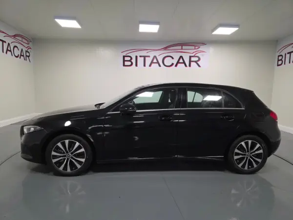 Mercedes-Benz A 250 e Style Plus 21