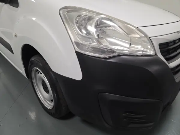 Peugeot Partner 1.6 HDI L1 PACK CD CLIM 5