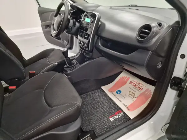 Renault Clio SOCIETE 1.5 dCi Zen Iva Dedutivel 4