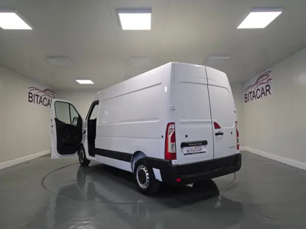 Renault Master L2H2 135CV IVA DEDUTIVEL 56