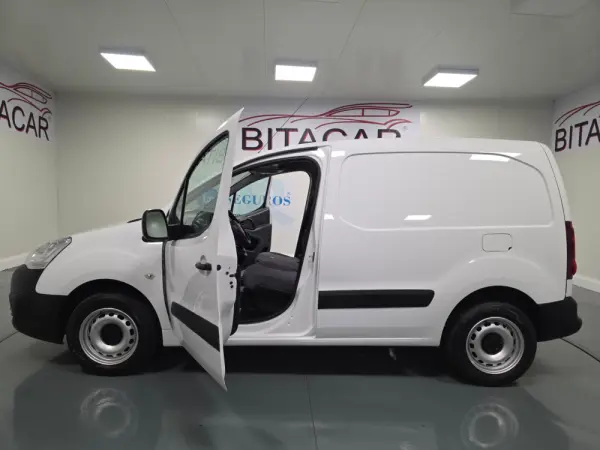 Peugeot Partner 1.6 HDI L1 PACK CD CLIM 25