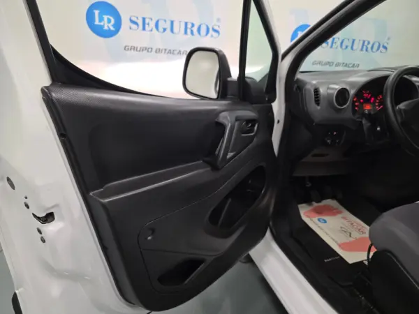 Peugeot Partner 1.6 HDI L1 PACK CD CLIM 61