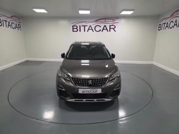 Peugeot 3008 1.5 BLUEHDI ACTIVE 9
