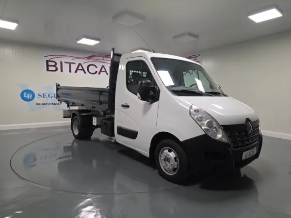 Renault Master 2.3 DCI 130CV BASCULANTE 2