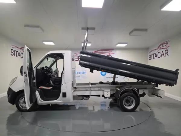 Renault Master 2.3 DCI 130CV BASCULANTE 47