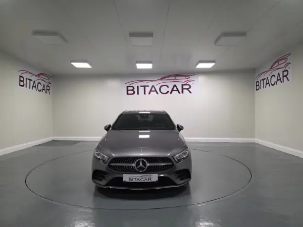 Mercedes-Benz A 180 d AMG Line Aut. 10