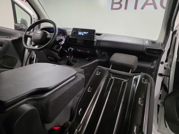 Toyota Proace CITY 1.5D IVA DEDUTIVEL 43