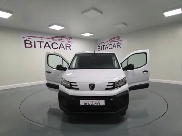 Peugeot Partner 1.5 BLUEHDI 100CV LONGA CAMARA TRASEIRA 26