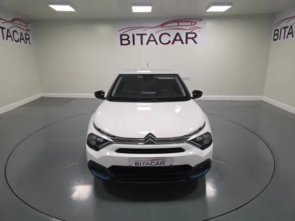 Citroen e-C4 SHINE 10