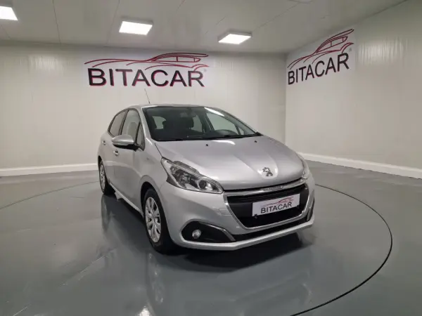 Peugeot 208 1.6 BlueHDi Active 2