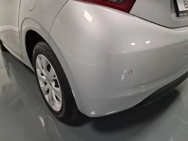 Peugeot 208 1.6 BlueHDi Active 22
