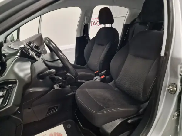 Peugeot 208 1.6 BlueHDi Active 63