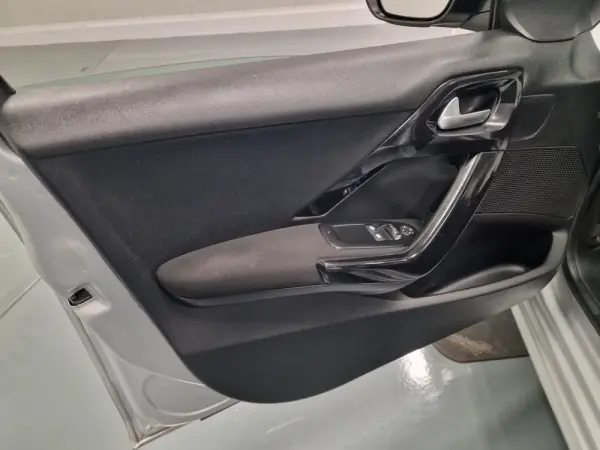 Peugeot 208 1.6 BlueHDi Active 65