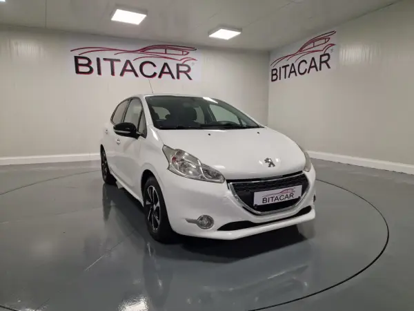 Peugeot 208 1.4 HDi Active 2