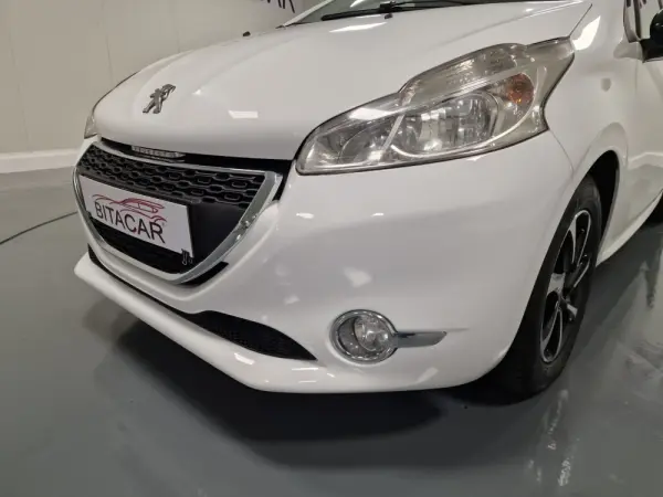Peugeot 208 1.4 HDi Active 10