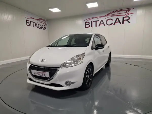 Peugeot 208 1.4 HDi Active 12