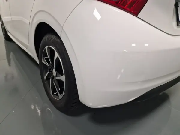 Peugeot 208 1.4 HDi Active 21