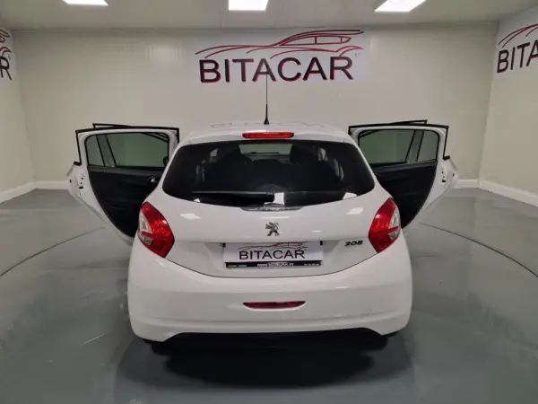 Peugeot 208 1.4 HDi Active 34