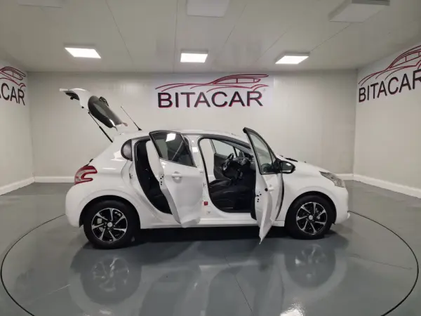 Peugeot 208 1.4 HDi Active 35