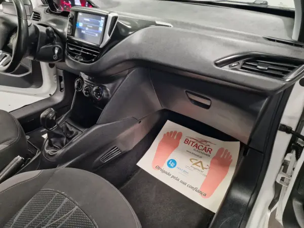 Peugeot 208 1.4 HDi Active 55