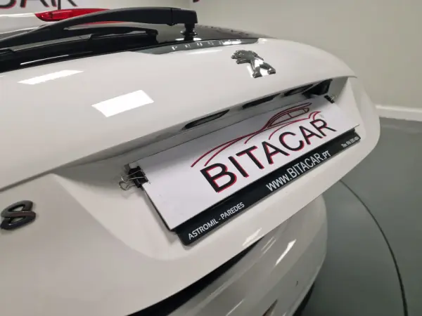 Peugeot 208 1.6 BlueHDi Style 45