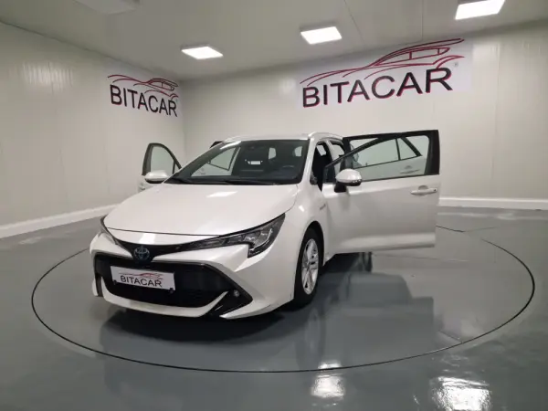 Toyota Corolla Touring Sports 1.8 Hybrid Comfort+P.Sport 16
