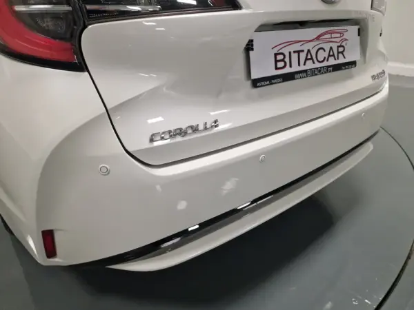 Toyota Corolla Touring Sports 1.8 Hybrid Comfort+P.Sport 28