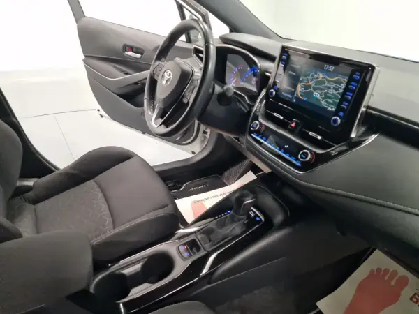 Toyota Corolla Touring Sports 1.8 Hybrid Comfort+P.Sport 56