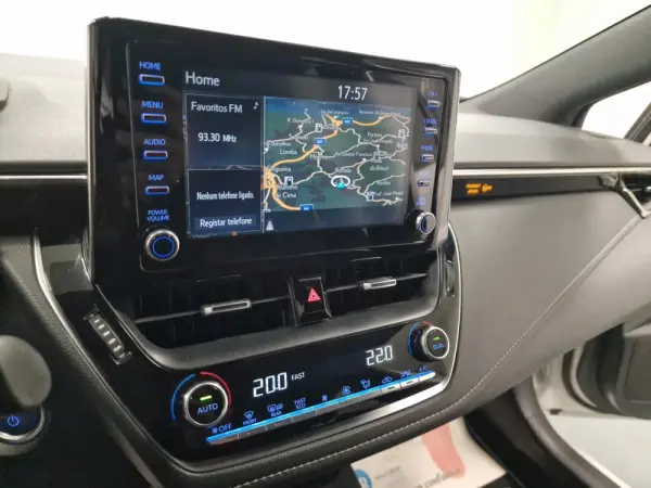 Toyota Corolla Touring Sports 1.8 Hybrid Comfort+P.Sport 76