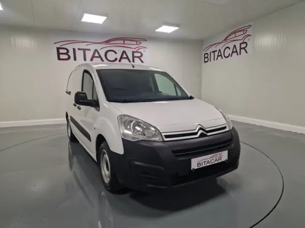 Citroen Berlingo 1.6 BLUEHDI IVA DEDUTIVEL APENAS 15.000KMS 4