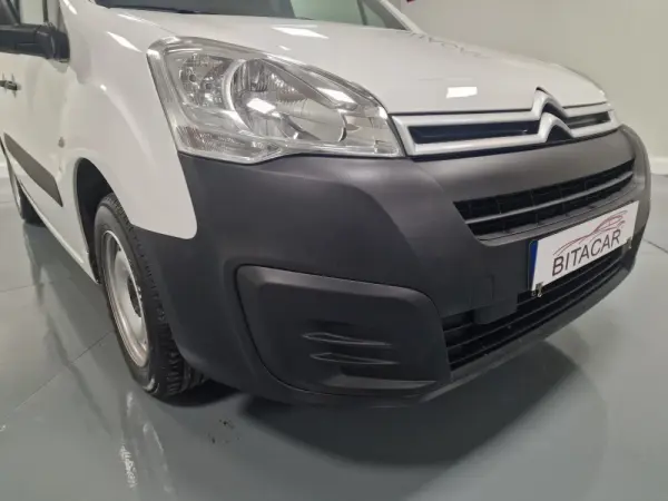 Citroen Berlingo 1.6 BLUEHDI IVA DEDUTIVEL APENAS 15.000KMS 5