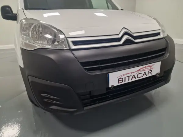 Citroen Berlingo 1.6 BLUEHDI IVA DEDUTIVEL APENAS 15.000KMS 6