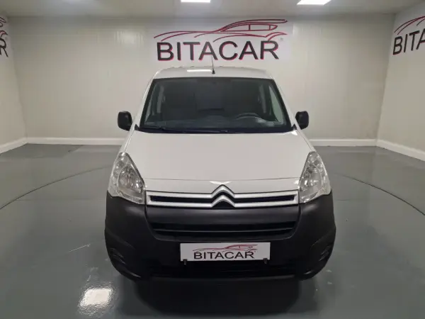 Citroen Berlingo 1.6 BLUEHDI IVA DEDUTIVEL APENAS 15.000KMS 8