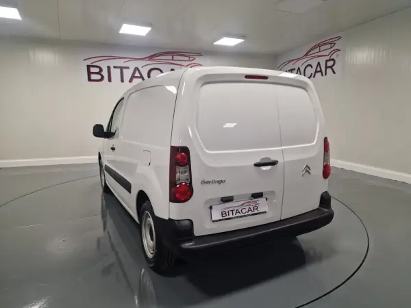 Citroen Berlingo 1.6 BLUEHDI IVA DEDUTIVEL APENAS 15.000KMS 15