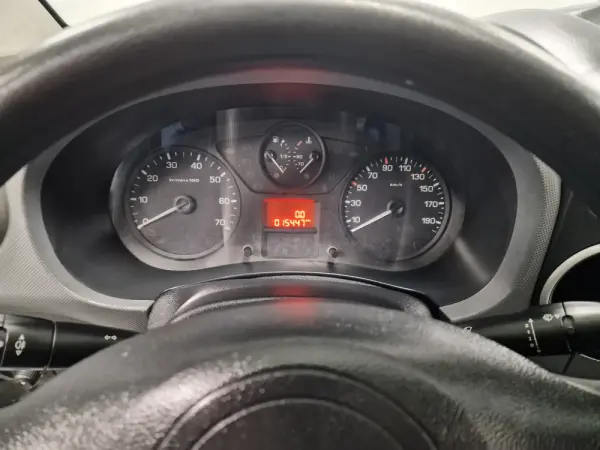 Citroen Berlingo 1.6 BLUEHDI IVA DEDUTIVEL APENAS 15.000KMS 58