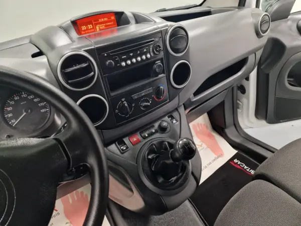 Citroen Berlingo 1.6 BLUEHDI IVA DEDUTIVEL APENAS 15.000KMS 62