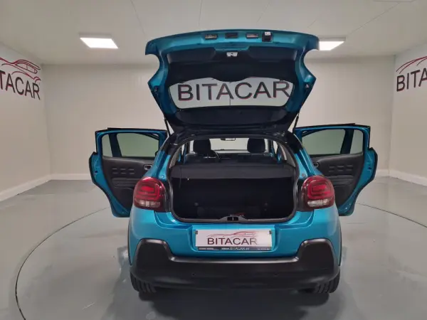 Citroen C3 1.2 PureTech Shine 27