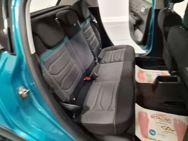 Citroen C3 1.2 PureTech Shine 38