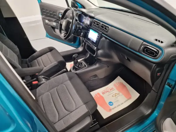Citroen C3 1.2 PureTech Shine 44