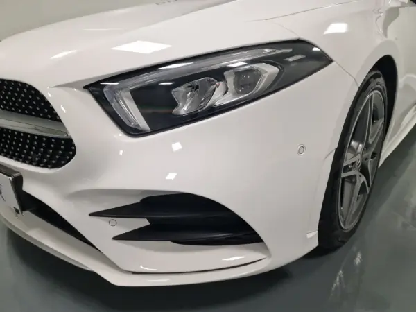 Mercedes-Benz A 180 d AMG Line Aut. 11