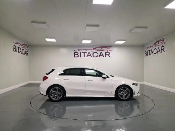Mercedes-Benz A 180 d AMG Line Aut. 28