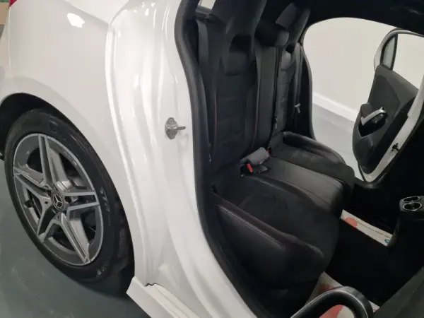 Mercedes-Benz A 180 d AMG Line Aut. 50