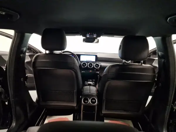 Mercedes-Benz A 180 d Style Plus Aut. 33