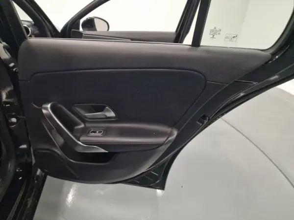Mercedes-Benz A 180 d Style Plus Aut. 36