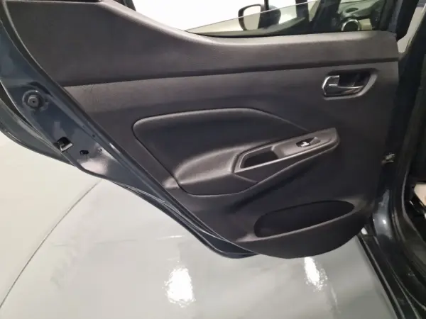 Nissan Micra 1.0 IG-T N-Connecta 43