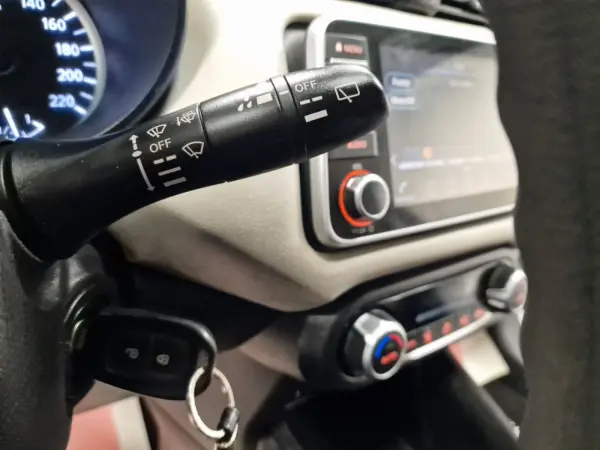 Nissan Micra 1.0 IG-T N-Connecta 74