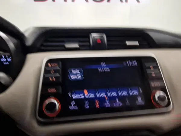 Nissan Micra 1.0 IG-T N-Connecta 83